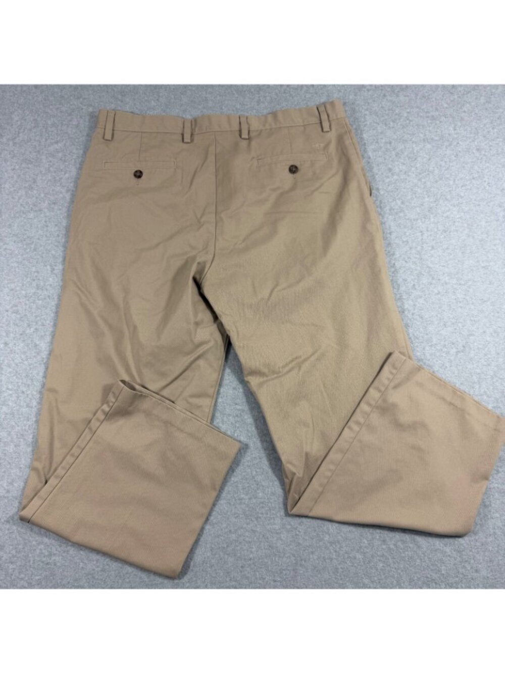 Dockers Classic Fit Men’s Khaki Pants 38x30 Beige Flat Front Chino Cotton Blend - Picture 4 of 9